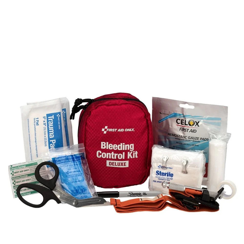 First Aid Only 91060 Bleeding Control Kit - Deluxe, Fabric Case - Moutools