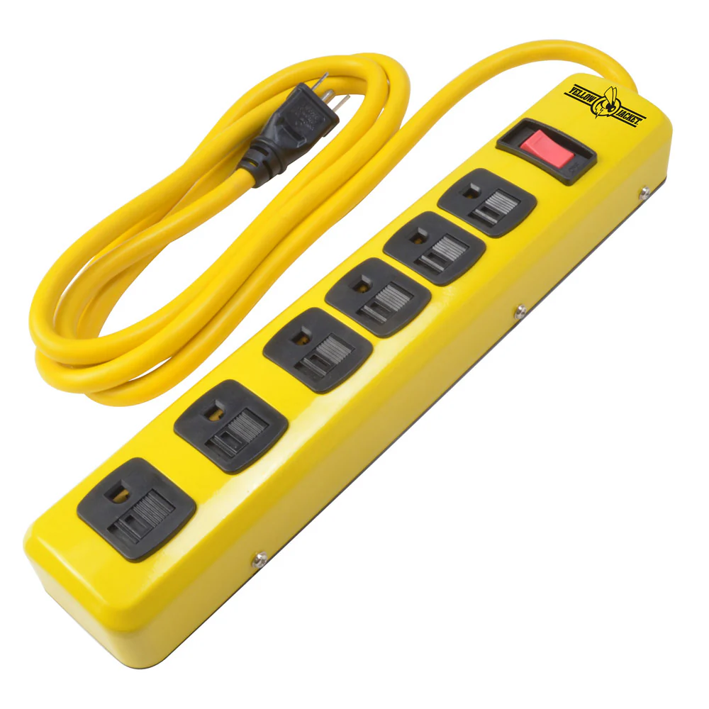 Southwire 5139N Yellow Jacket 6 Outlet Metal Power Strip, 6' cord - Moutools