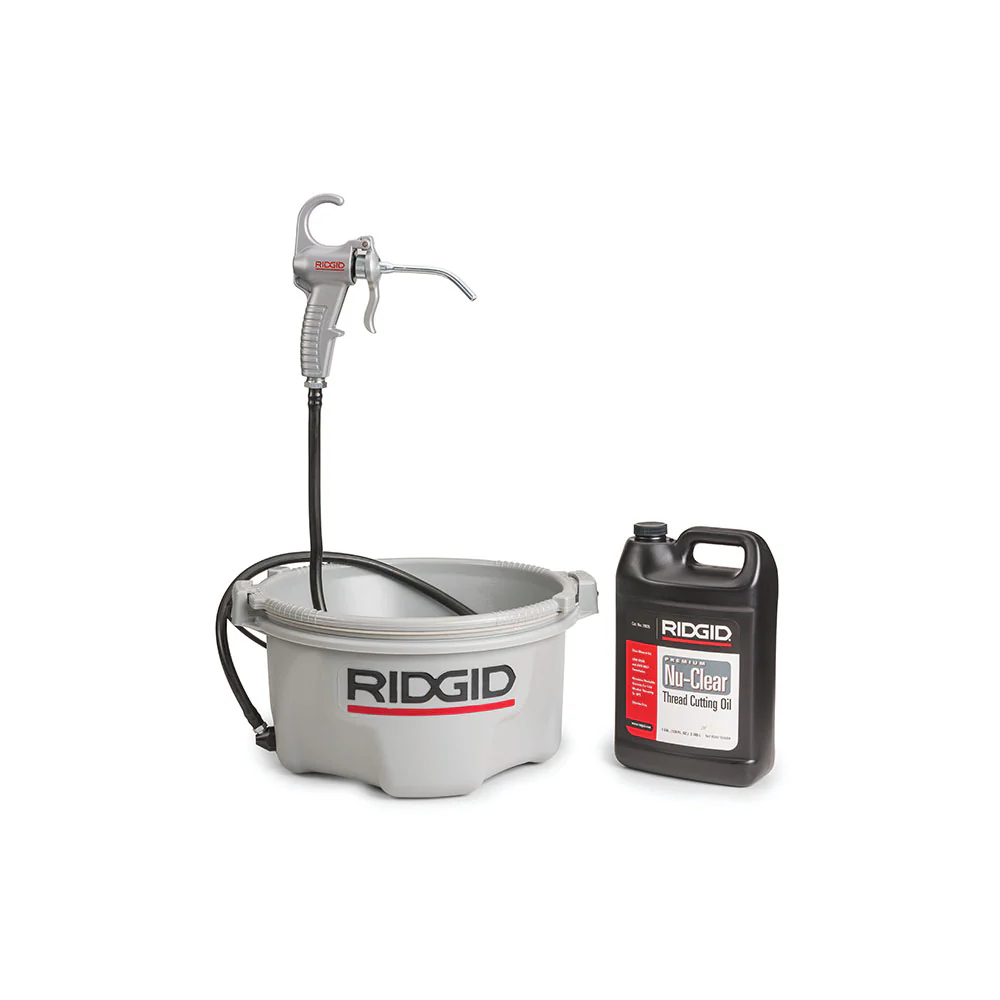 RIDGID 10883 Oiler with 1 Gallon Nu-Clear Thread Cutting Oil - Moutools