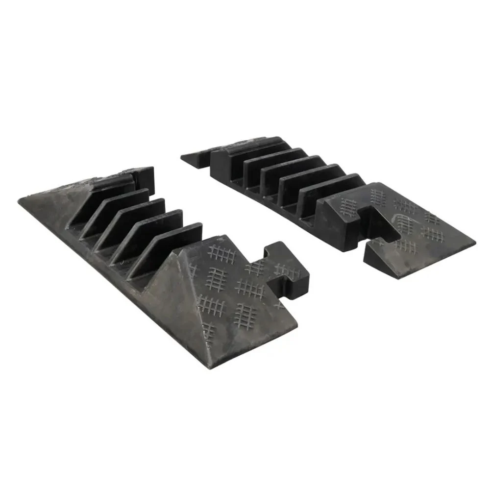 Southwire 31203-1 ShockShield Cable Protection, 5 Channel End Cap Set (2) - Moutools